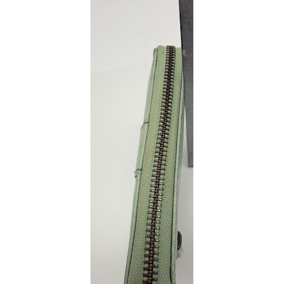 FOSSIL Mint Green Pebbled Leather Zip Around Small Wallet - Picture 5 of 6